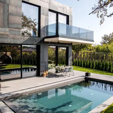 Luxury Vila Laxzuly 3 Bdr With Pool Villa *
